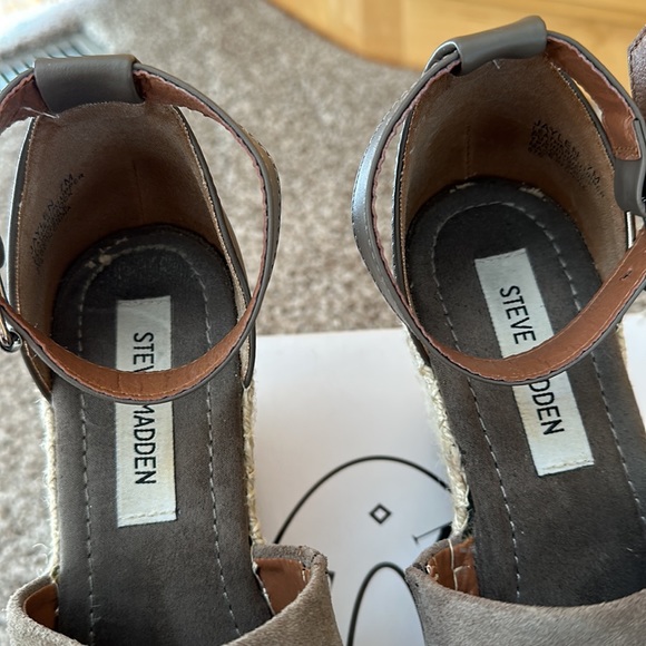 Steve Madden Wedges - Picture 8 of 8